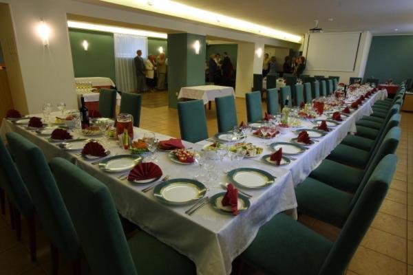 Arabella Hotel กูรัซซาเร ภายนอก รูปภาพ